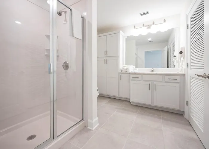 Phoenix Gulf Towers 1506 Apartment *