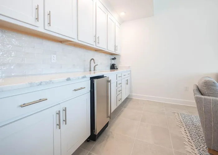 Phoenix Gulf Towers 1506 Apartment *