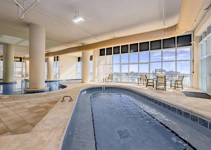 Phoenix Gulf Towers 1506 Apartment *
